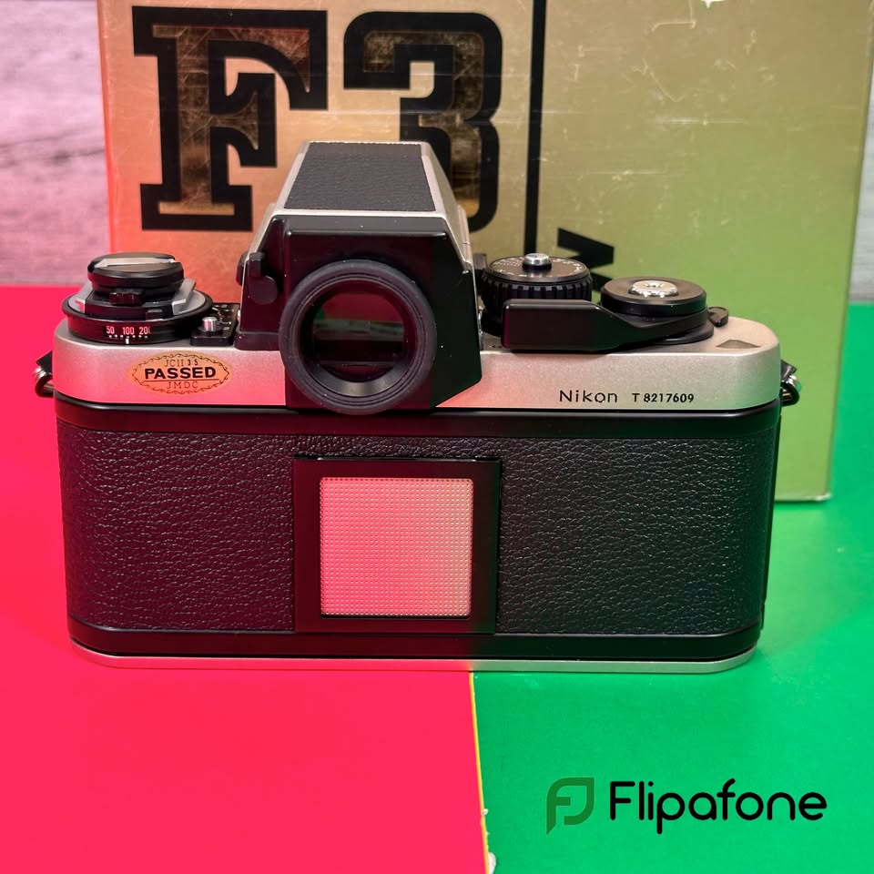 Nikon F3T Film Camera - Titan Silver