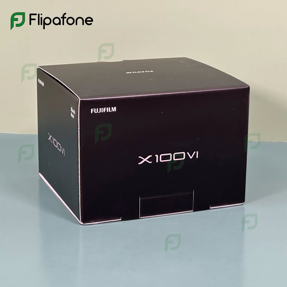 FUJIFILM X100VI - Black - Body