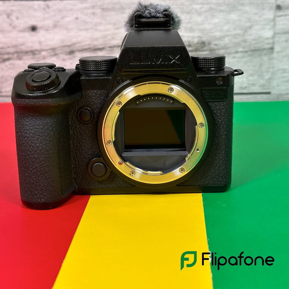 Panasonic Lumix S5 IIX - Body